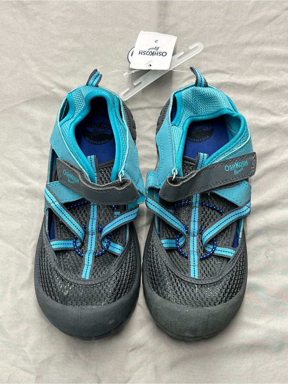 OshKosh B'gosh Teal & Gray Water Shoes for Kids Size 2 New with Tags